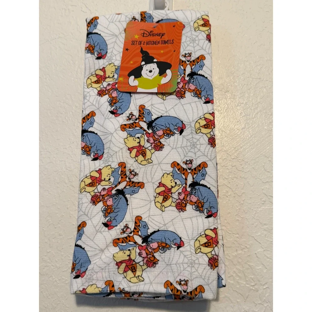 Disney Winnie the Pooh Halloween Kitchen Towels Set of 2 Pooh Eeyore Tigger New